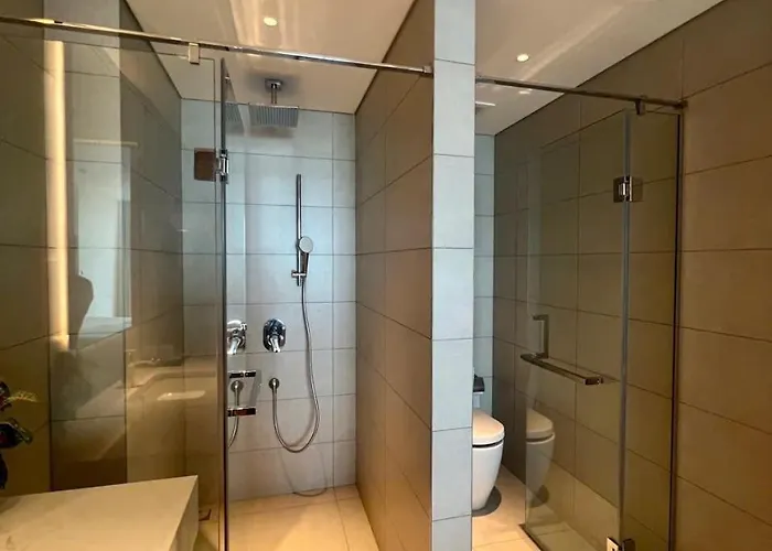 A La Carte Tower By Hhk Hotel Hạ Long