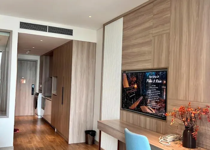 A La Carte Tower By Hhk
